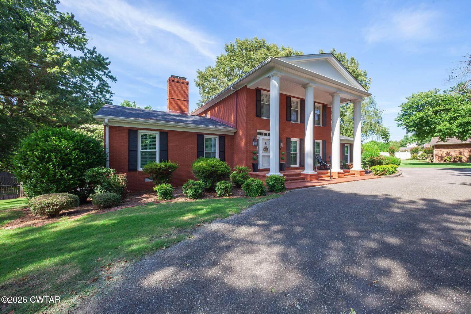 46 Oakfield Road home for sale in Oakfield, Tennessee